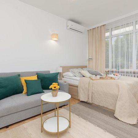 Bright Apartment Warsaw Srodmiescie By Noclegi Renters Экстерьер фото